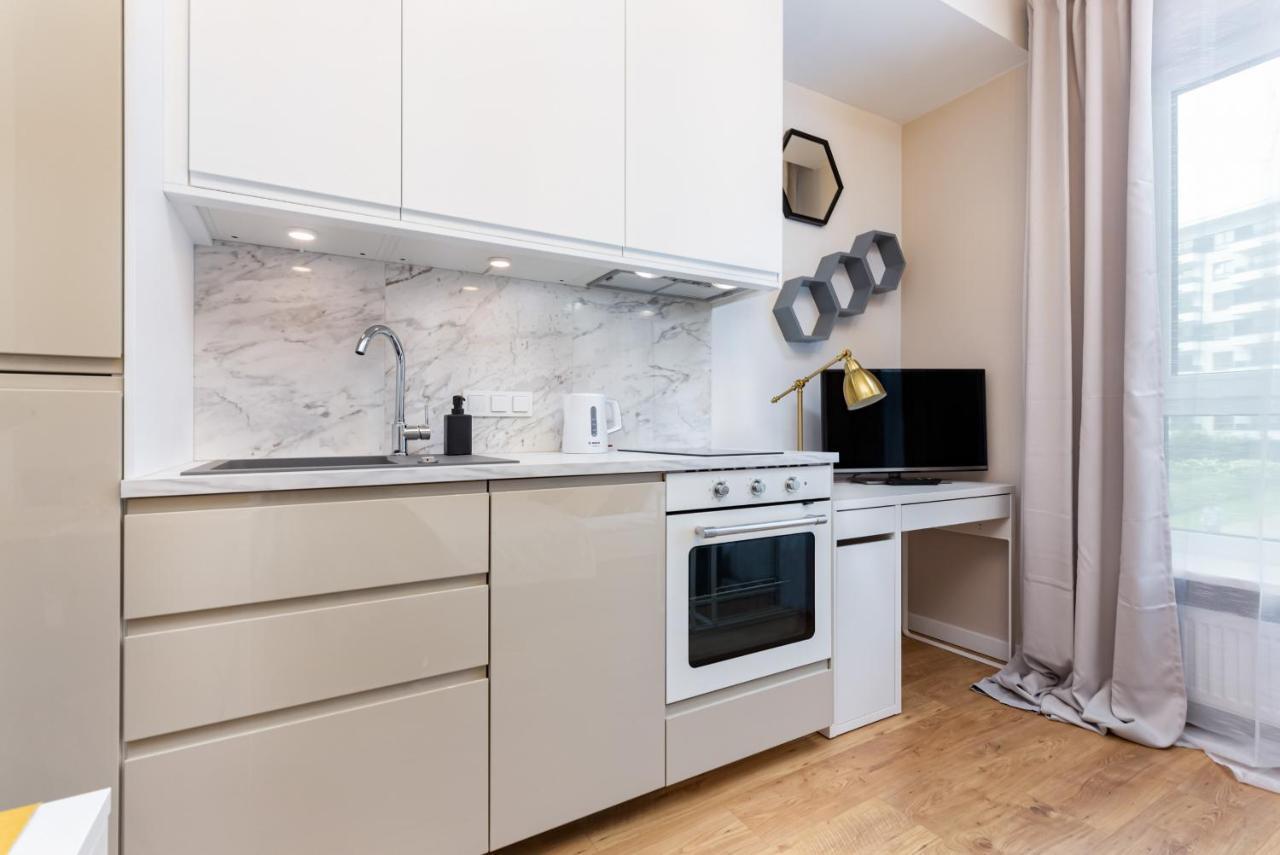 Mokotow Business Center Apartments By Noclegi Renters Варшава Екстериор снимка