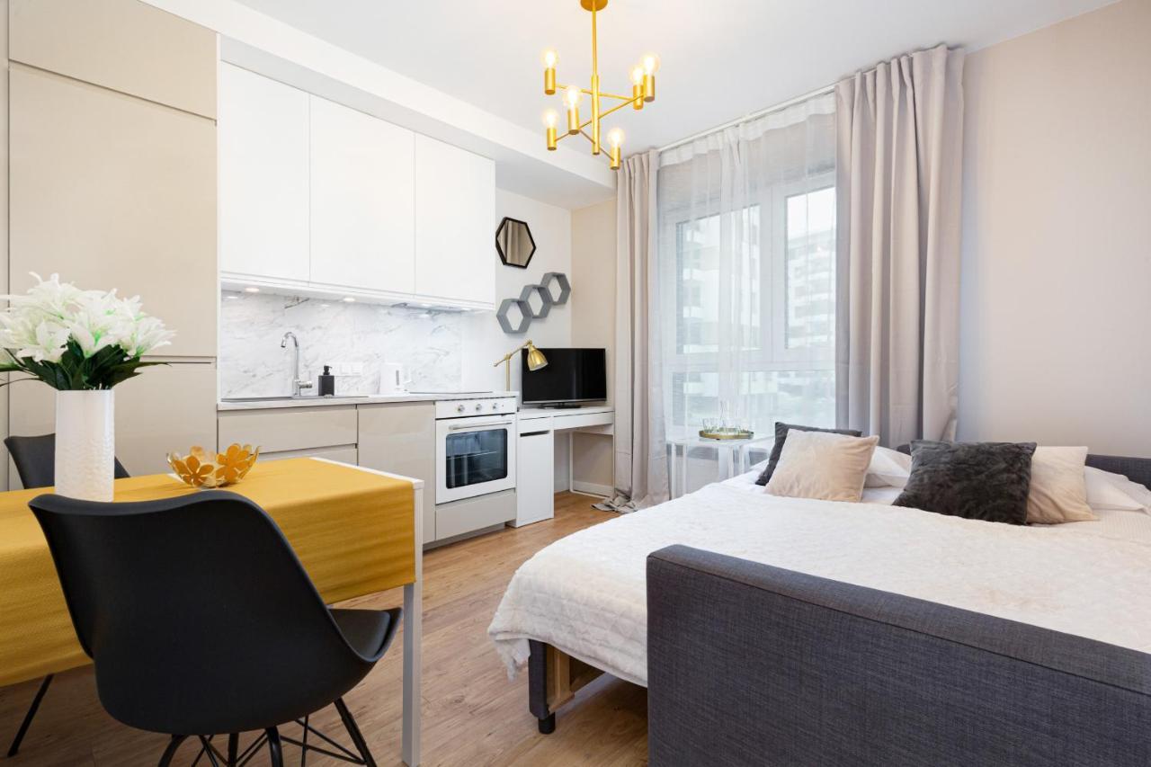 Mokotow Business Center Apartments By Noclegi Renters Варшава Екстериор снимка