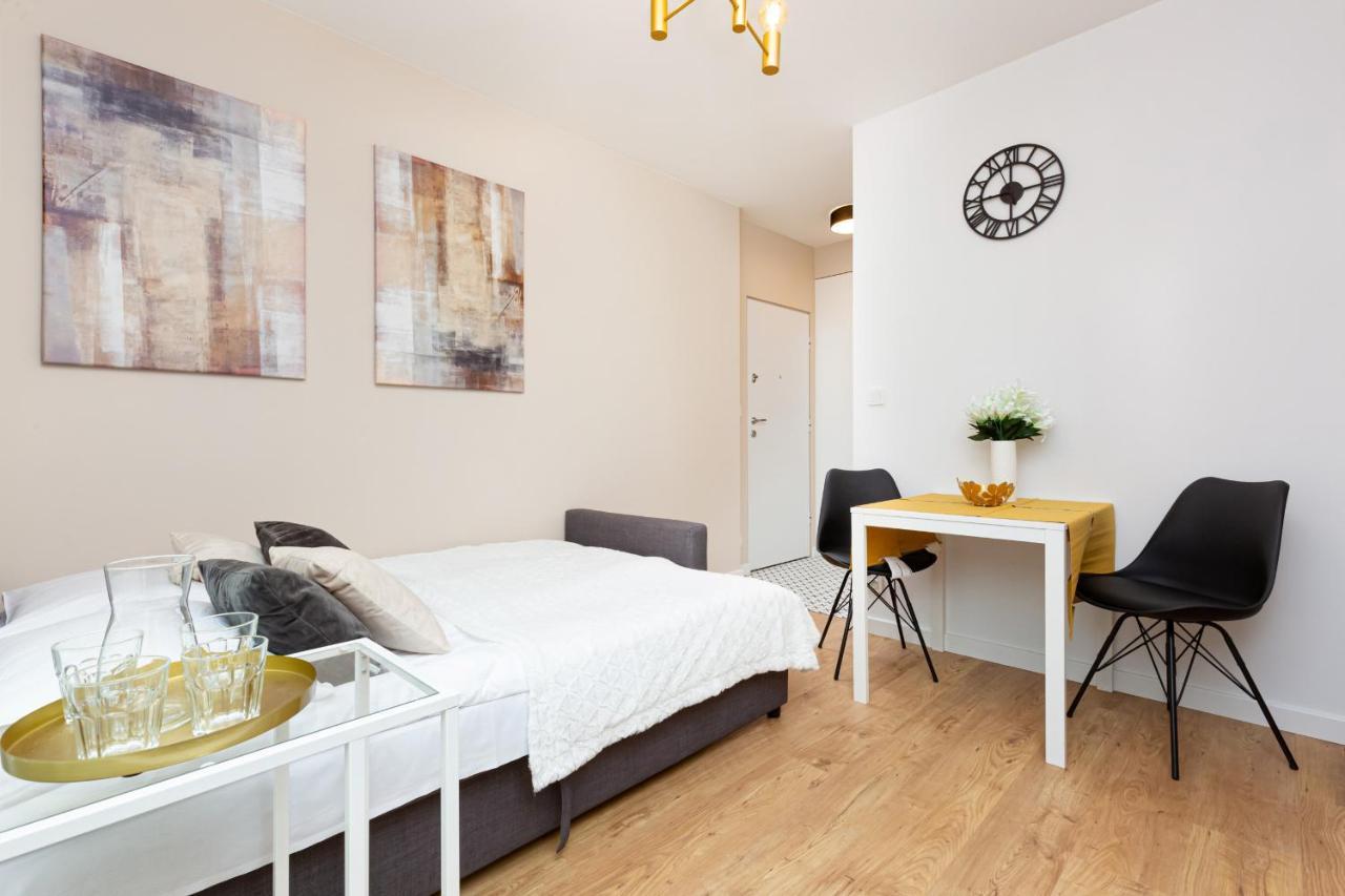Mokotow Business Center Apartments By Noclegi Renters Варшава Екстериор снимка