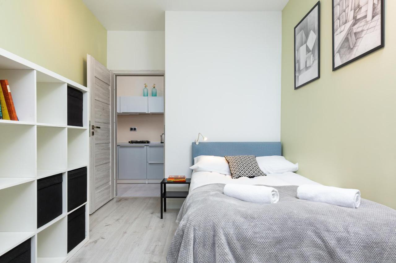 Mokotow Business Center Apartments By Noclegi Renters Варшава Екстериор снимка